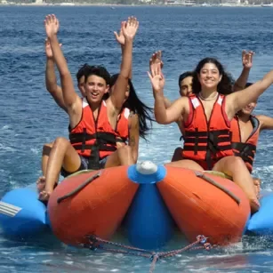 Double banana ride