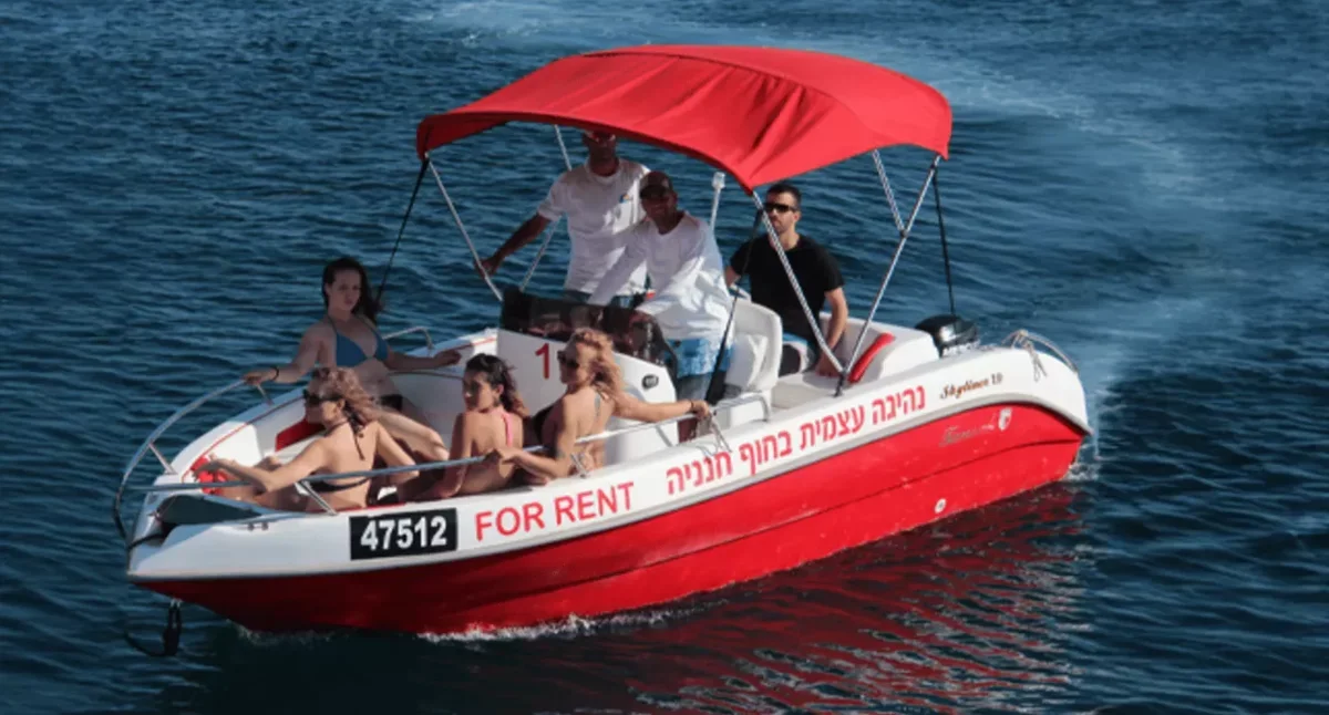 סירת מנוע סקיי לנהיגה עצמית